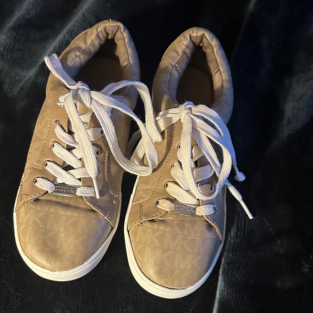 Michael Kors Beige Sneakers with White Laces